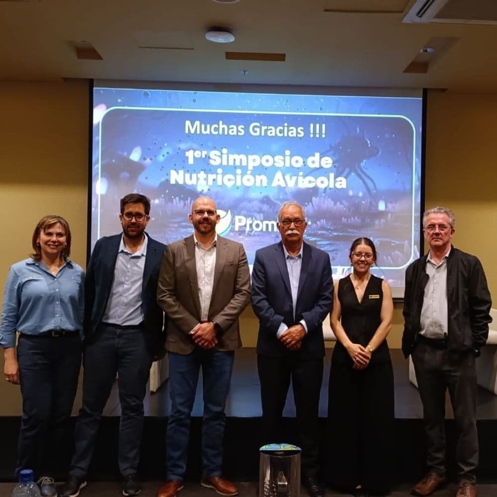 Evento Participación: 1er Simposio de Nutrición Avícola.