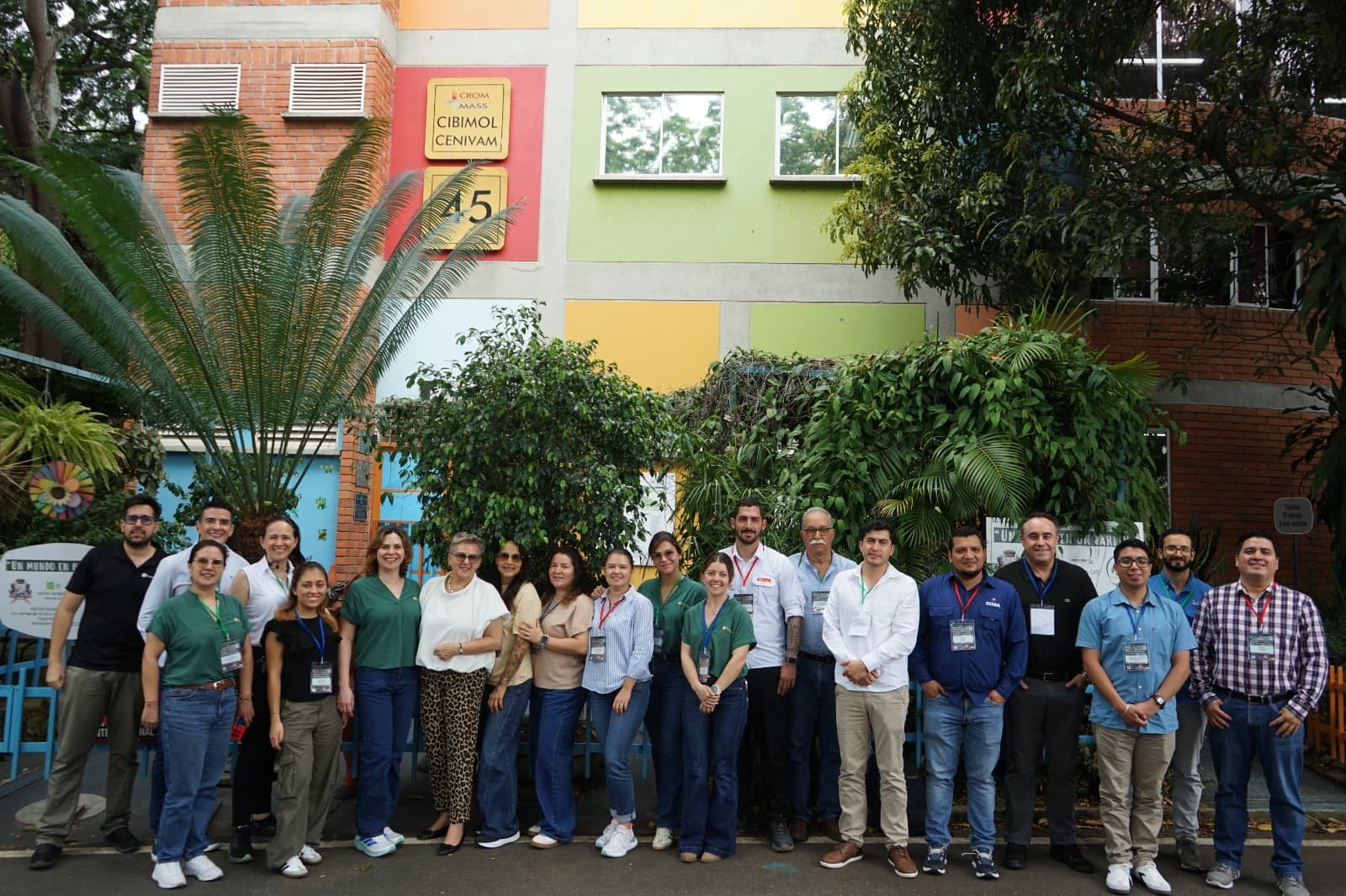Promitec fortalece la investigación científica en Workshop de Aceites Esenciales y Extractos
